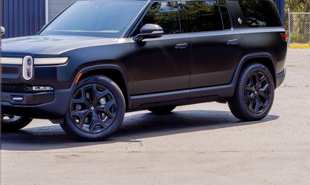 Rivian SUV detailing Baltimore